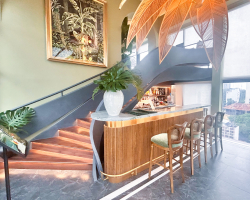 NHÀ HÀNG KHÁCH SẠN BẠCH SUITES SAIGON